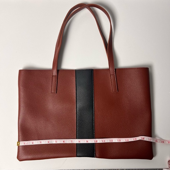 Vince Camuto Luck Tote Vegan Pebbled Leather Brown & Black Stripe NWOT - Picture 5 of 8